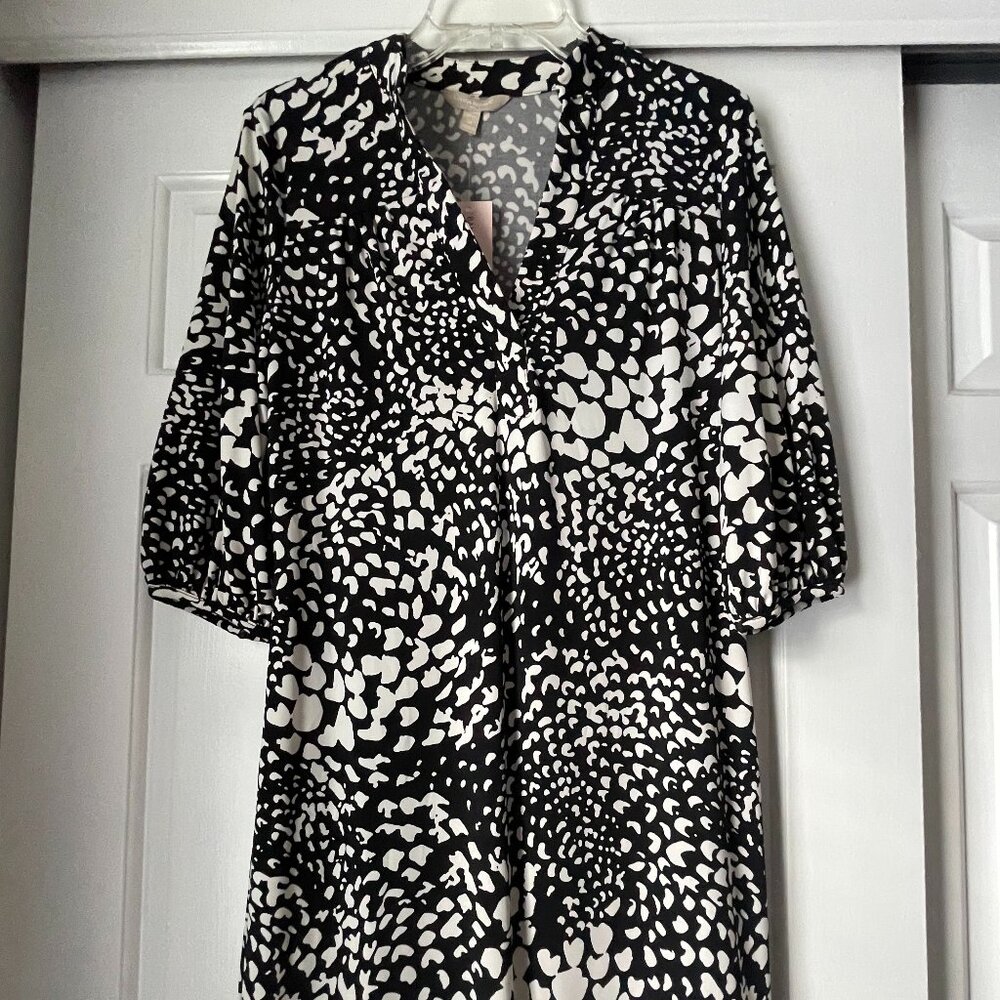 Black and Ivory Banana Republic Shift Dress Petite Medium
